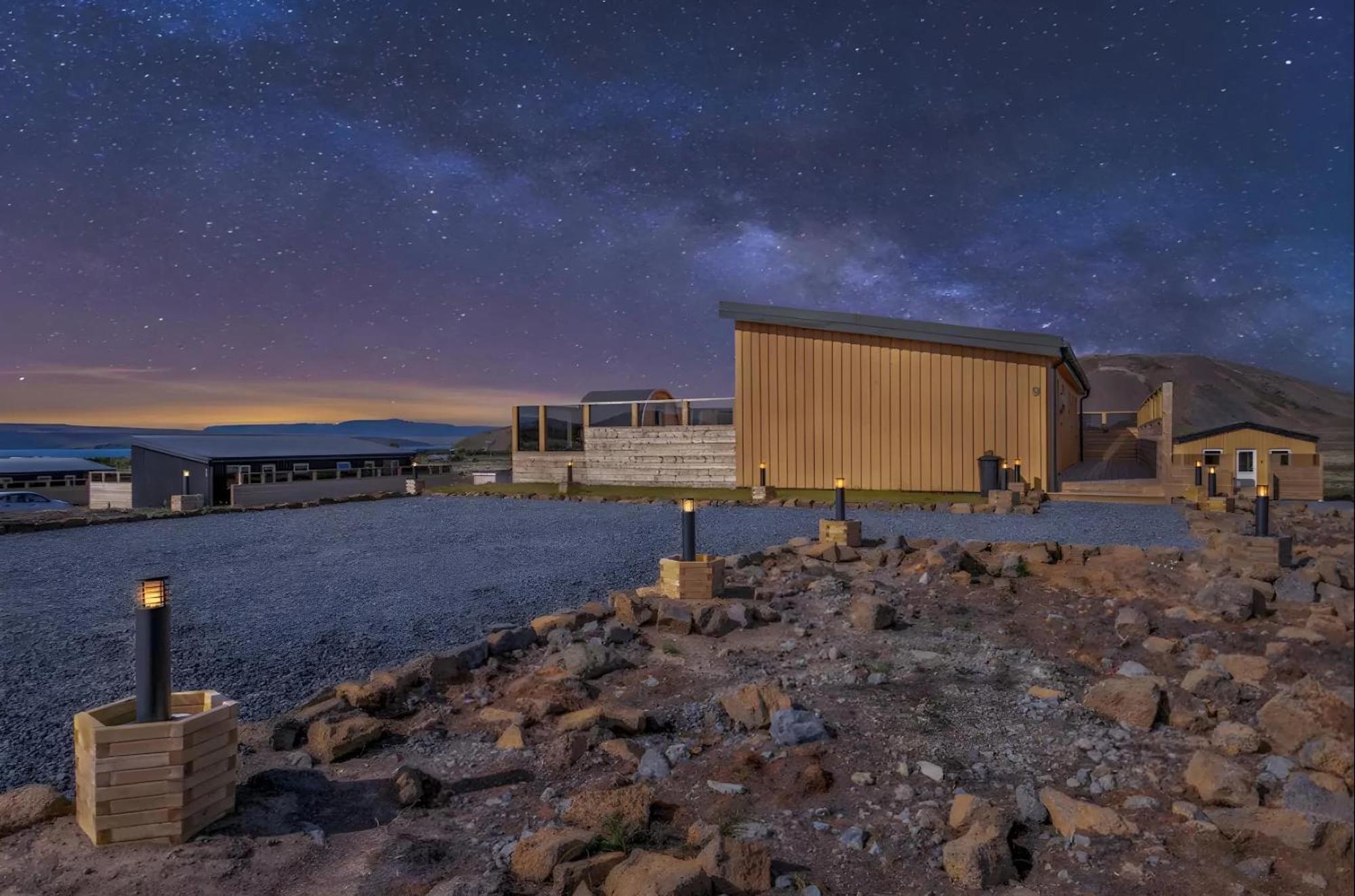 Cozy Cabin With Hot Tub & Sauna - Ultimate Retreat Veithilundur Buitenkant foto