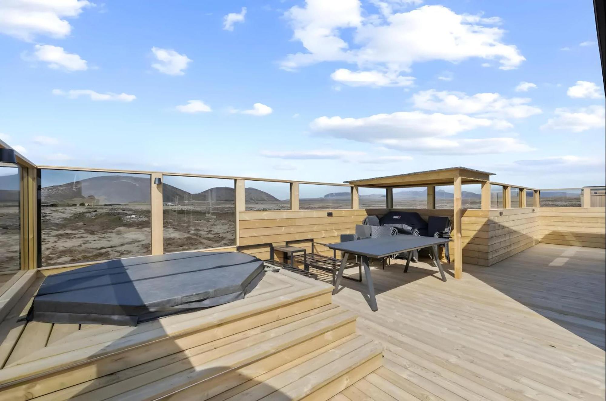 Cozy Cabin With Hot Tub & Sauna - Ultimate Retreat Veithilundur Buitenkant foto